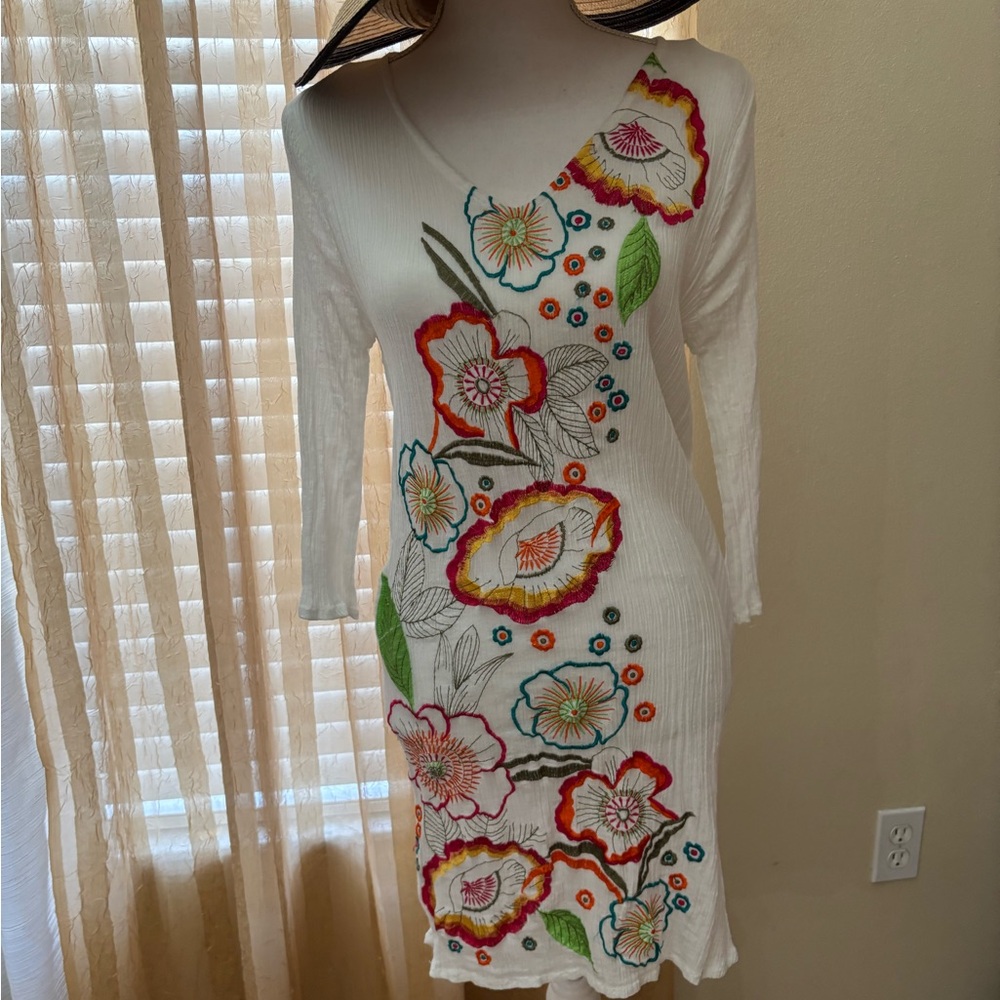 Floral Embroidered beach cover up